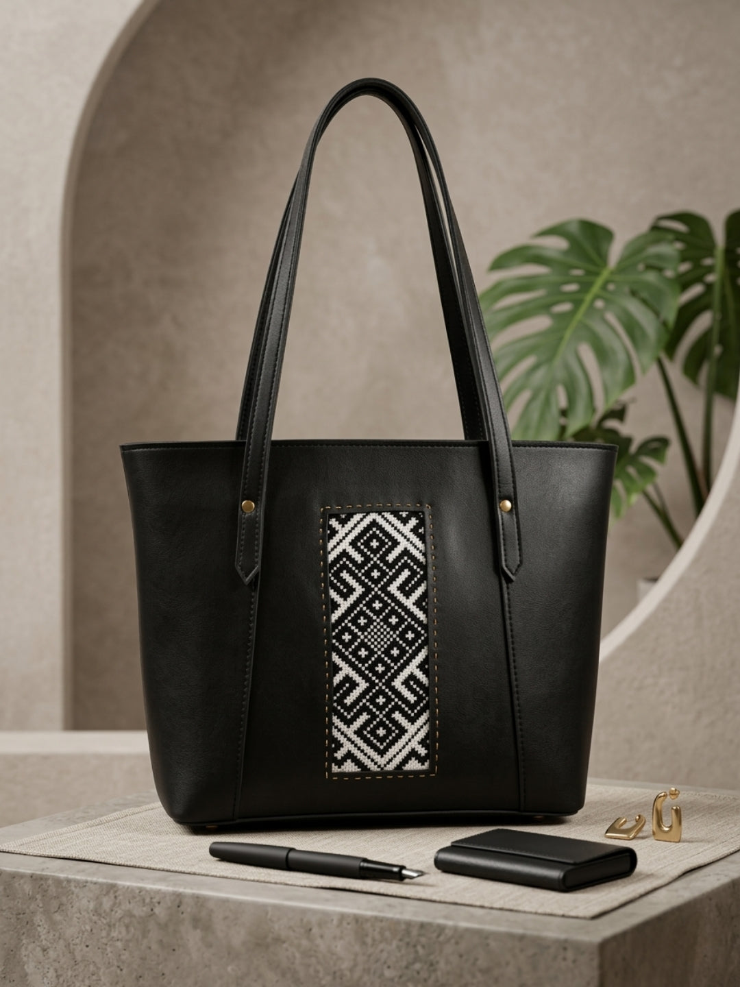 The Obsidian Labyrinth Tote